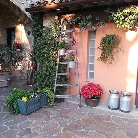 Casa di campagna Rossopeperoncino *