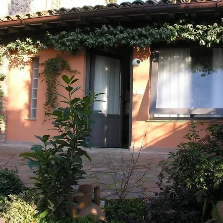 Casa di campagna Rossopeperoncino *